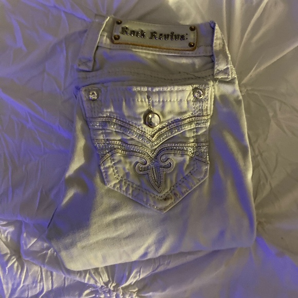 Rock Revival Jeans - Picture 3 of 3